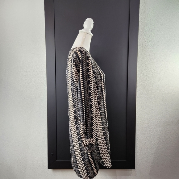 Olivaceous Long Sleeve Black /White Striped Sheath Dress Size M - Picture 3 of 9